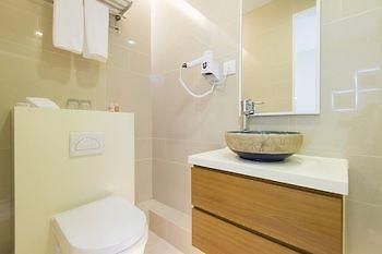 Hotel Pandora Tsim Sha Tsui  Экстерьер фото